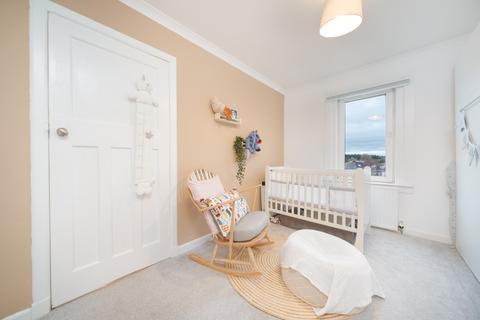 71 Randolph Drive, Clarkston, Glasgow, G76 8AN
