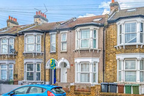 Flat 1, 34 Coppermill Lane, London, E17 7HB