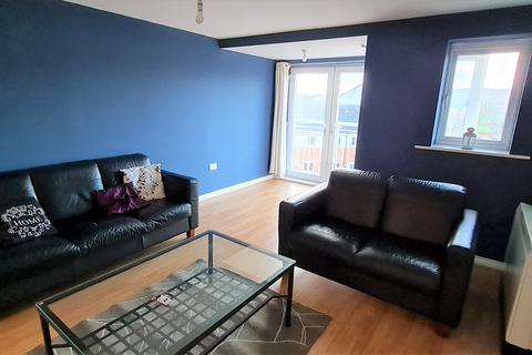 2 bedroom apartment to rent, Kingfisher Court, Gateshead NE11