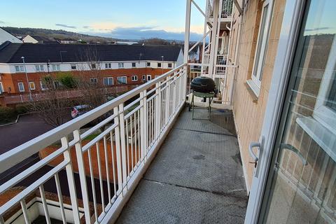 2 bedroom apartment to rent, Kingfisher Court, Gateshead NE11