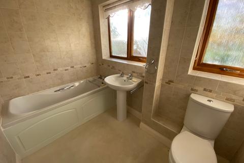 8 Oatfields, Fressingfield, Eye, IP21 5QW