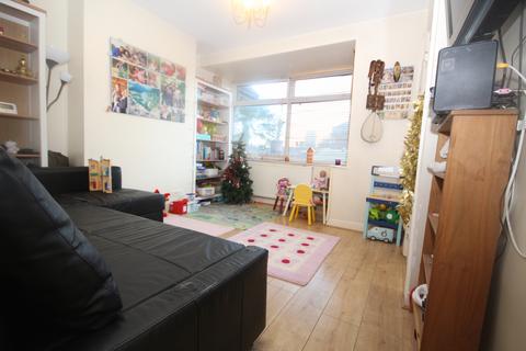 44 Federal Road, Perivale, Greenford, UB6 7AW