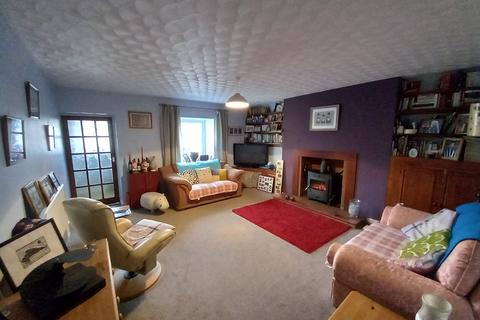 4 bedroom end of terrace house for sale - Hen Durnpike, Tregarth LL57