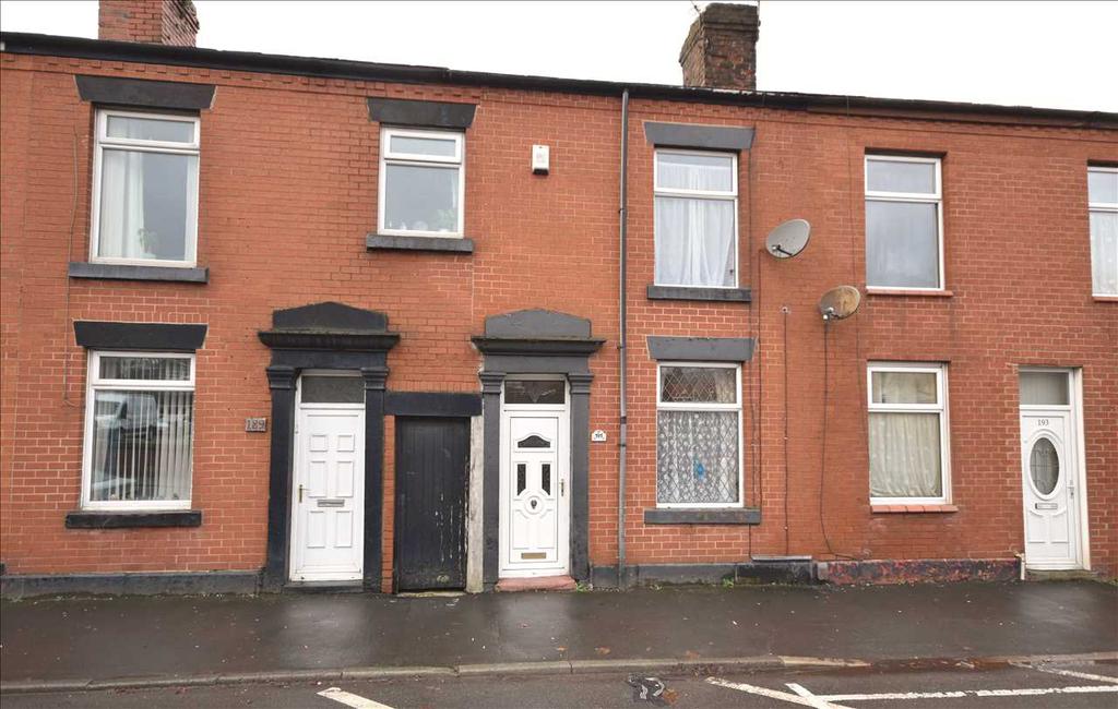 Eaves Lane, Chorley 3 bed terraced house £695 pcm (£160 pw)
