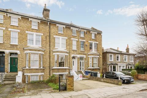 Flat 4, 50 The Grove, Ealing, London, W5 5LG