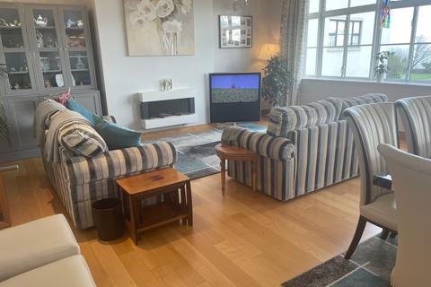 Apartment 113, Headlands Hayes Road, Sully, Penarth, CF64 5QH
