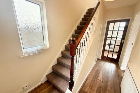 undefined, Thorneywood Mount, Nottingham, Nottinghamshire, NG3 2PU