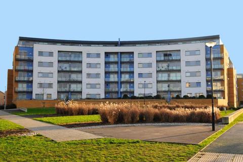 2 bedroom apartment to rent, Tideslea Path, West Thamesmead, SE28 0NA