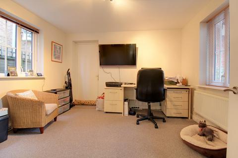 38 Lipizzaner Fields, Whiteley, Fareham, PO15 7BH