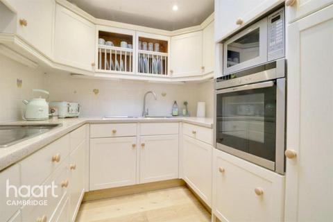 2 bedroom apartment to rent, Beaufort Place, Thompsons Lane, Cambridge
