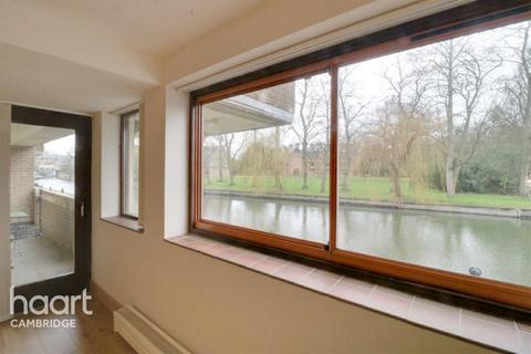 2 bedroom apartment to rent, Beaufort Place, Thompsons Lane, Cambridge
