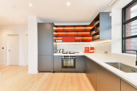undefined, Defoe House, London City Island, London, E14