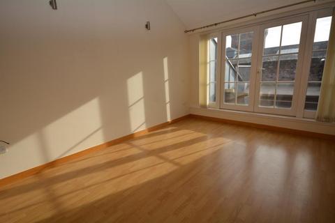 2 bedroom apartment to rent, East Float Quay, BIRKENHEAD CH41