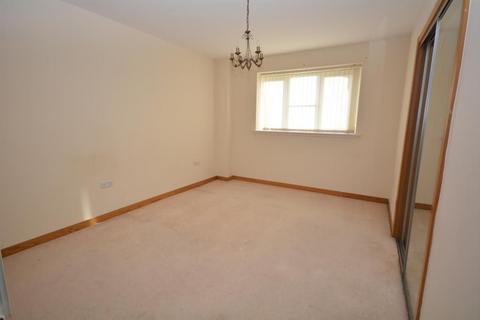 2 bedroom apartment to rent, East Float Quay, BIRKENHEAD CH41