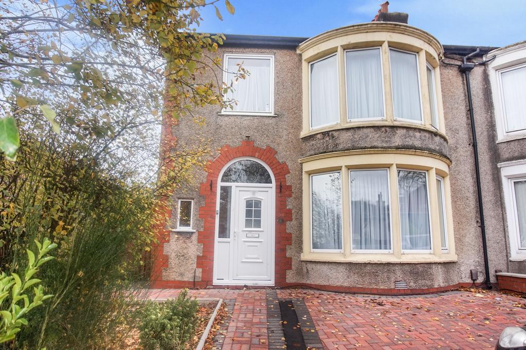 Pleckgate Road, Blackburn, BB1 8NN 3 bed semidetached house £900 pcm (£208 pw)