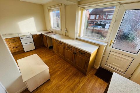 3 bedroom semi-detached house to rent, Doreen Avenue, Dalton-le-dale, Seaham, Co. Durham, SR7