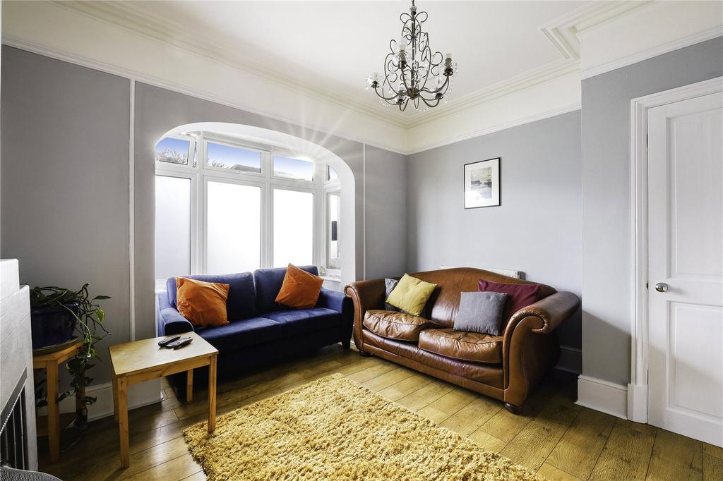 Lovely Lounge