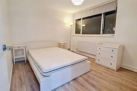 2 bedroom flat to rent, Philpot Street, London E1