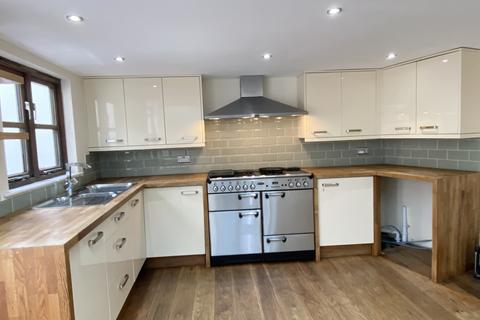 6 Prospect Place, Hayle, TR27 4LT
