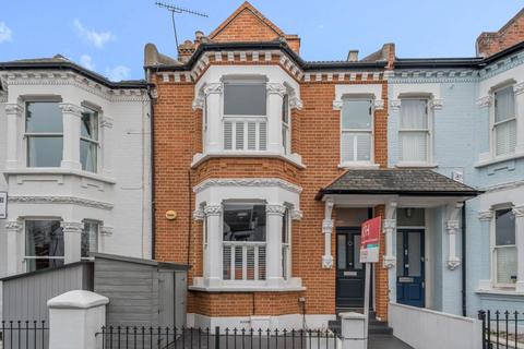 24 Bassingham Road, Earlsfield, London, SW18 3AG