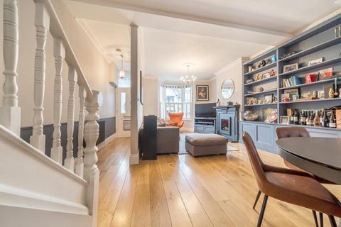 24 Bassingham Road, Earlsfield, London, SW18 3AG