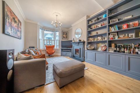 24 Bassingham Road, Earlsfield, London, SW18 3AG