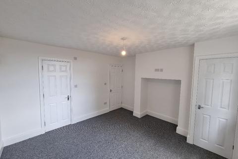 2 bedroom apartment to rent, Kings Road, Malvern, Worcestershire, WR14 4HL