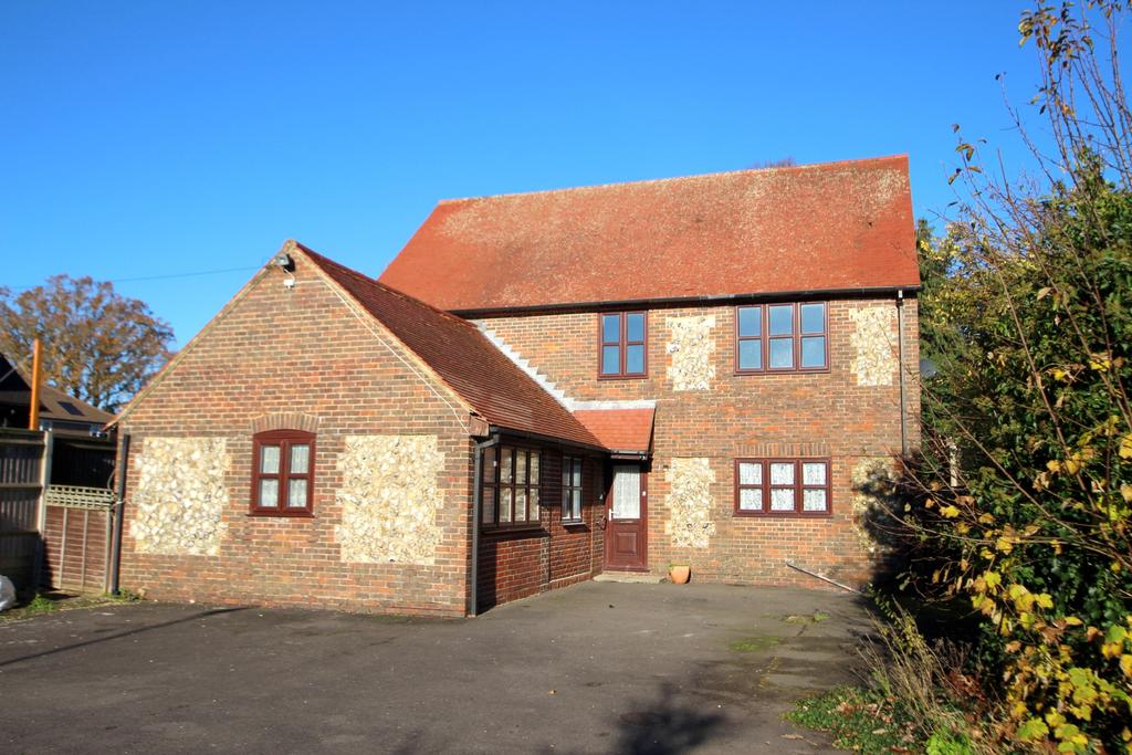 ANMORE ROAD, DENMEAD 11 bed house for sale £950,000
