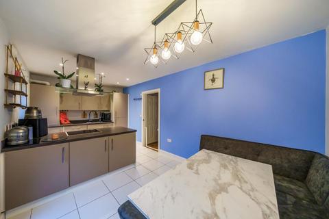 18 Beech Lane, Didcot, OX11 6EB