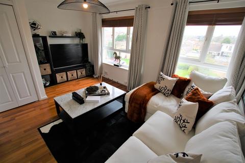 40 Gibbs Couch, Watford, WD19 5EQ