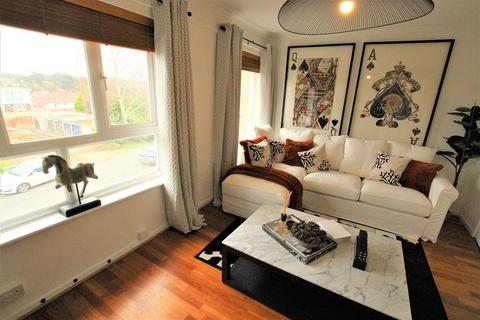 40 Gibbs Couch, Watford, WD19 5EQ
