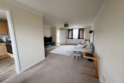 3 bedroom terraced house to rent, Badgers Close, Kingsbridge