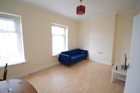 1 bedroom flat to rent, Habershon Street (First Floor), Cardiff