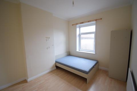 1 bedroom flat to rent - Habershon Street (First Floor), Cardiff
