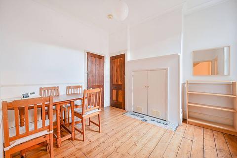 2 bedroom flat to rent - Egerton Gardens, West Ealing, London, W13
