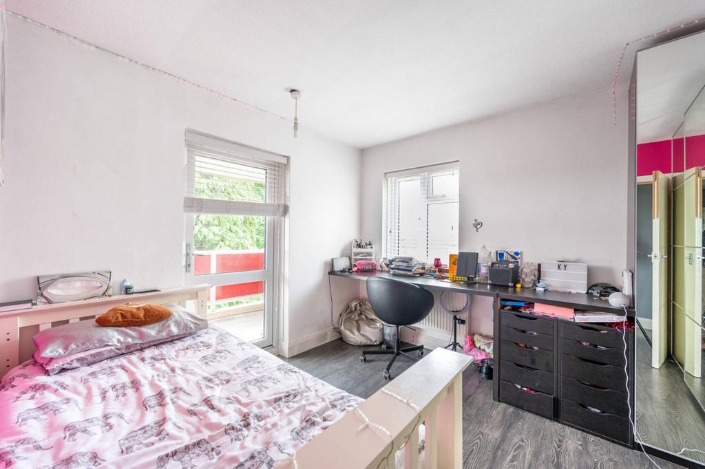 Bedroom-2.2