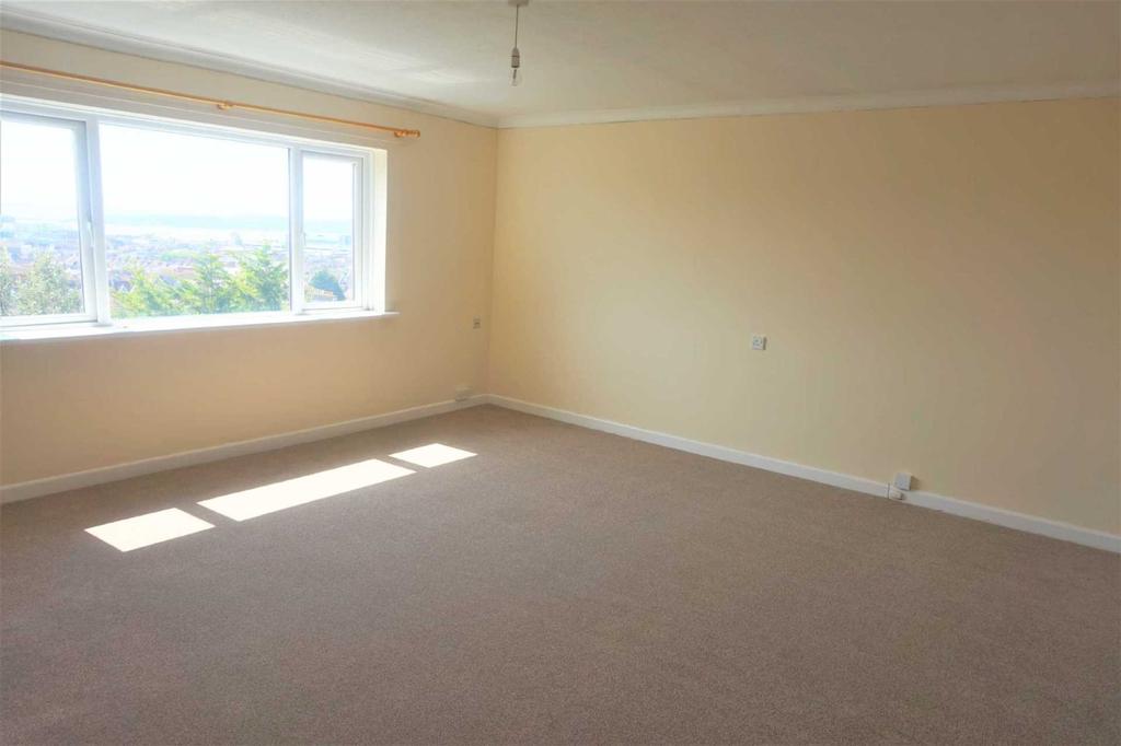 Landemann Circus, WestonsuperMare 2 bed apartment £875 pcm (£202 pw)