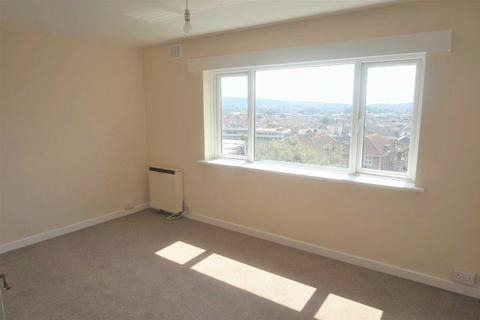 2 bedroom apartment to rent, Landemann Circus, Weston-super-Mare