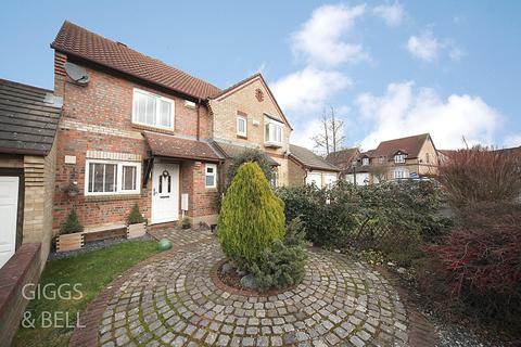 2 The Belfry, Luton, LU2 7GA