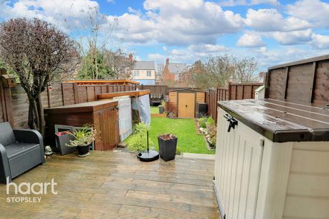 28 Dorel Close, Luton, LU2 7JH