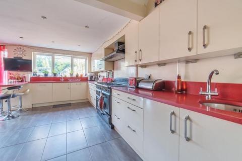 15 Clearsprings, Lightwater, GU18 5YJ