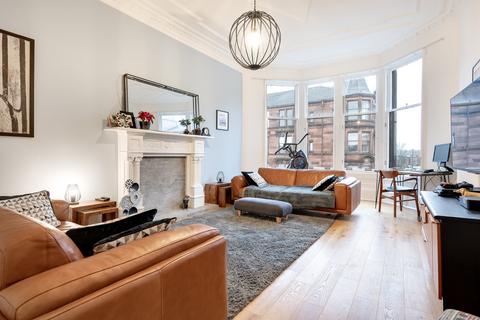 2/1, 17 Clarence Drive, Hyndland, Glasgow, G12 9QN