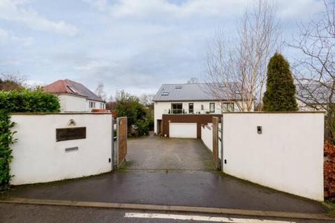 46f Cammo Road, Edinburgh, EH4 8AP