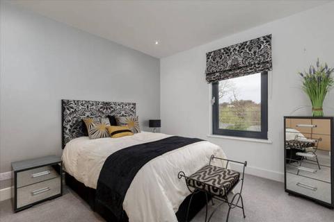 46f Cammo Road, Edinburgh, EH4 8AP