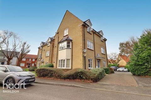 54 Bramble Tye, Laindon, Basildon, SS15 5GS