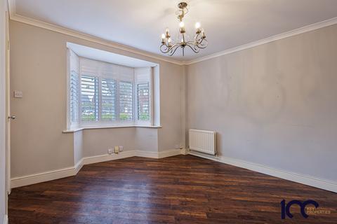 undefined, Alderwood Road, London