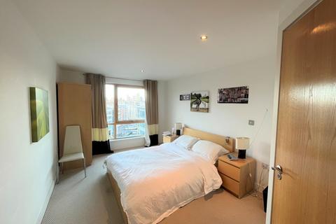 2 bedroom apartment to rent, McClintock House