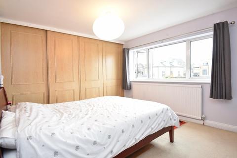 3 bedroom detached house for sale - Lime Grove, Harrogate