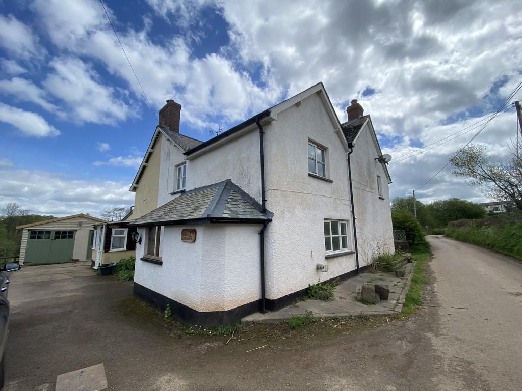 Gosses Cottage, Bridge Reeve 3 bed semidetached house £900 pcm (£208 pw)
