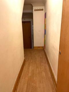 1 bedroom flat to rent, 402B Hoe Street London E17 9AA